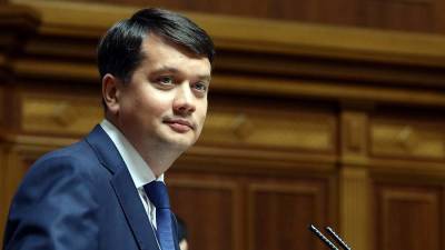 Дмитрий Разумков - Александр Корниенко - Михаил Подоляк - В партии Зеленского оценили отношения со спикером рады - iz.ru - Украина - Израиль