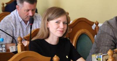 Звільнена за цитування Гітлера львівська вчителька не змогла поновитись на роботі - 24tv.ua