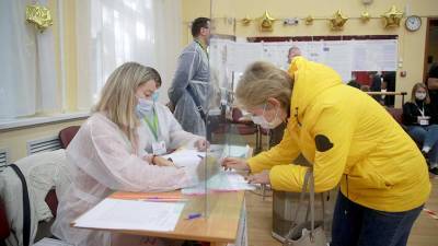 Иностранные наблюдатели не зафиксировали нарушений на выборах в Госдуму - iz.ru - Россия - Армения - Израиль - Франция