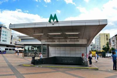 В Киеве могут закрыть три станции метро - lenta.ua - Украина - Киев - Донецк