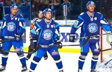 Александр Суворов - Хоккеисты минского «Динамо» пропустили семь шайб от «Автомобилиста» - charter97.org - Белоруссия