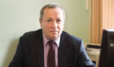 Наблюдатели оторвали протез кандидату в депутаты в Ленинградской области - newizv.ru - Ленинградская обл.