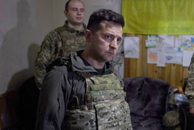 Дмитрий Песков - Сергей Шефир - Песков ответил на поиск "российского следа" в покушении на помощника Зеленского - tvc.ru - Россия - Украина - Киев