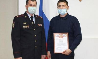 В Тобольске мужчина оказал первую помощь жертве ДТП и помог задержать виновника - news.megatyumen.ru - Тобольск