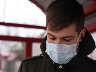 В Украине самая высокая суточная смертность от COVID-19 с июня - gordonua.com - Украина - Киев