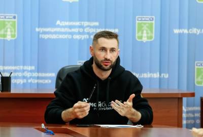 Владимир Уйба - Желающих вести инвестиционную деятельность в Арктике с каждым днем становится все больше – Сергей Жеребцов - komiinform.ru - Россия - респ. Коми - Усинск