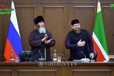 Рамзан Кадыров - Кадыров узнал о своей победе на выборах под крики «Аллаху акбар!» - lenta.ru - респ. Чечня