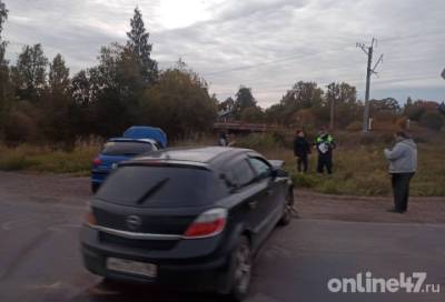 Два автомобиля получили серьезные повреждения в результате ДТП в Гатчине - online47.ru - Ленинградская обл. - район Гатчинский