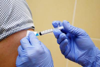 Медикам начнут доплачивать за каждого вакцинированного - koronavirus.center - Тверская обл.