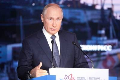 Владимир Путин - Дмитрий Песков - Александр Гинцбург - Гинцбург заявил, что недели самоизоляции Путину будет достаточно - aif.ru - Россия
