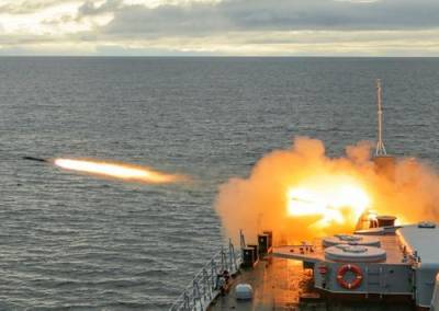 Отряд кораблей и морпехи СФ проводят учения на Новосибирских островах - argumenti.ru - Североморск