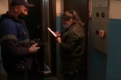 Семью с ребенком нашли мертвыми в квартире в Тверской области - tver.mk.ru - Россия - Тверская обл.
