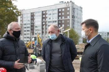Сергей Воропанов - В Осановской роще строители приступили к монтажу амфитеатра - vologda-poisk.ru - Вологда