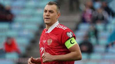 Артем Дзюбы - Валерий Карпин - Карпин прокомментировал отказ Дзюбы от приглашения в сборную России - iz.ru - Россия - Израиль