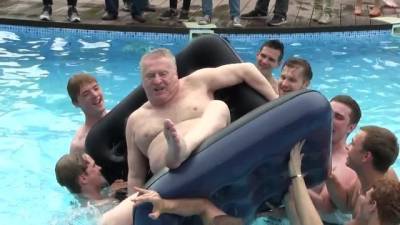 Владимир Жириновский - Жириновский ответил отпиской на призыв помочь пророссийскому... - politnavigator.net - Россия - Санкт-Петербург - Казахстан