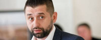Владимир Зеленский - Давид Арахамия - Сергей Шефир - Глава фракции «Слуга народа» Давид Арахамия выдвинул версии о причинах покушения на Шефира - runews24.ru - Россия - Украина