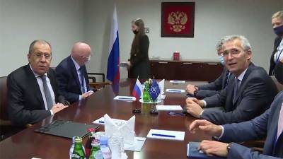 Йенс Столтенберг - Сергей Лавров - Лавров напомнил генсеку НАТО о предложениях России по деэскалации - iz.ru - Россия - Израиль