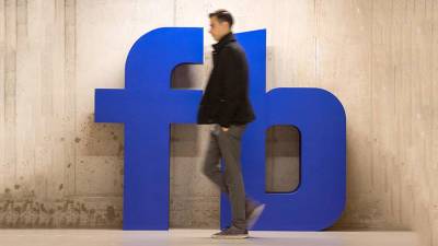 Марк Цукерберг - Один из старейших инженеров Facebook покинет компанию в 2022 году - iz.ru - Израиль