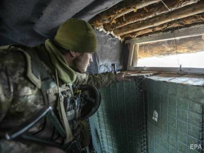 22 сентября на Донбассе были ранены двое украинских военных – штаб ООС - gordonua.com - Россия - Украина - Крым - Луганская обл. - Донецкая обл. - Обстрелы