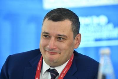 Дмитрий Хохлов - Александр Хинштейн - В Госдуме оценили жалобу тренера Хохлова на Facebook из-за фамилии - lenta.ru - Россия