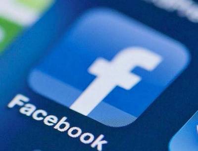Дмитрий Хохлов - Тренер Хохлов судится с Facebook из-за своей «неправильной» фамилии - newsland.com - Москва - Россия