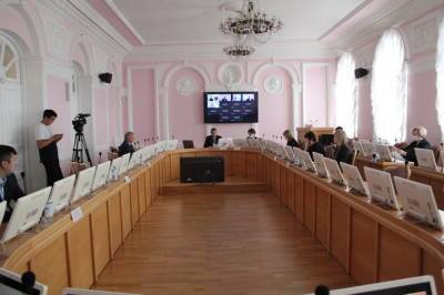Бюджет Омска увеличится почти на 2 млрд рублей - infox.ru - Омск