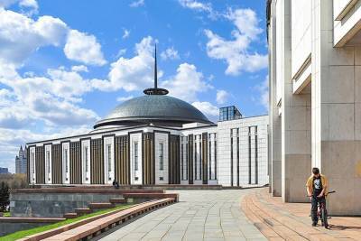 Фестиваль кино, посвященный жизни неслышащих людей, пройдет в Москве - vm.ru - Москва