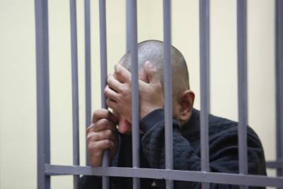 СМИ: в Красноярске задержали группу скинхедов, нападавших на людей - znak.com - Россия - Красноярский край - Красноярск