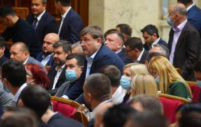 Руслан Стефанчук - Рада продлила заседание до принятия закона об олигархах - korrespondent.net - Украина