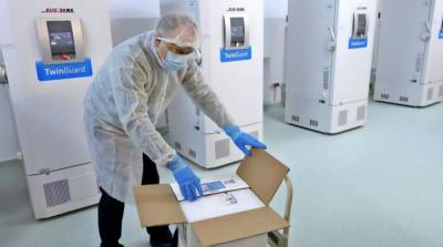 Виктор Ляшко - Украина получила ультраморозильники для вакцины Pfizer - ru.slovoidilo.ua - Украина