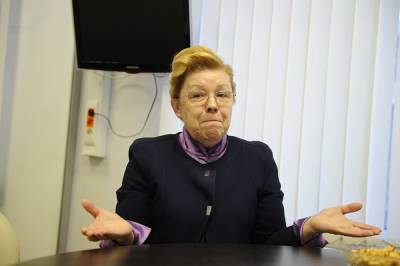 Елена Мизулина - Мизулина пояснила законопроект: детей, наоборот, будет сложнее изъять из семьи - znak.com