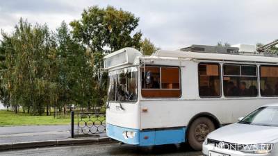 Энергетики грозят снова отключить троллейбусы Екатеринбурга за долги - newdaynews.ru - Екатеринбург