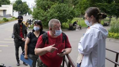 Дмитрий Песков - «На федеральном уровне каких-то обсуждений не ведётся»: Песков заявил об отсутствии решений по локдауну - russian.rt.com - Россия