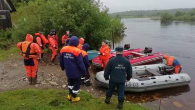 Пропавших во время поисковой операции волонтеров в Бурятии нашли живыми - newizv.ru - Россия - Иркутская обл. - респ.Бурятия