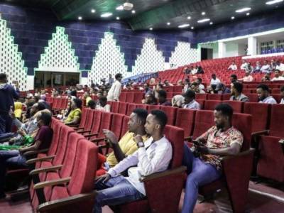 В Сомали впервые за 30 лет показали фильмы в кинотеатре - unn.com.ua - Украина - Киев - Сомали - Могадишо