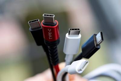 Еврокомиссия предложила сделать USB-C обязательным для зарядки всех мобильных устройств, включая iPhone - itc.ua - Украина