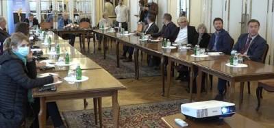 В Белграде прозападная элита презентовала книгу жены лидера... - politnavigator.net - Россия - Сербия - Белград - Косово