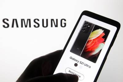 Смартфон Samsung за 110 тысяч рублей рекордно подешевел - lenta.ru