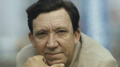 Юрий Никулин - Внук Юрия Никулина рассказал о мероприятиях в честь 100-летия со дня рождения артиста - russian.rt.com