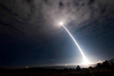 США решили поддержать Договор о запрещении ядерных испытаний - lenta.ru - Россия - США