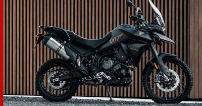 Джеймс Бонд - В Triumph показали специальную модель мотоцикла Tiger 900 из нового фильма о Джеймсе Бонде - profile.ru - Англия