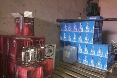 Алкоголь перестали продавать в свердловских магазинах сети «Верный» - eburg.mk.ru - Свердловская обл.
