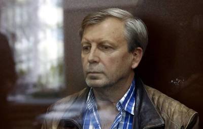 Алексей Иванов - Бывшего замглавы ПФР осудили на четыре года колонии за получение 4,5 млн рублей взятки - tass.ru - Москва - Россия