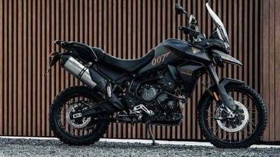 Triumph представил специальную версию мотоцикла Tiger 900 Bond Edition - avtonovostidnya.ru