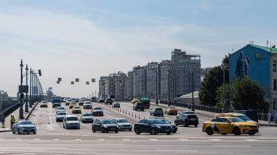 Петр Бирюков - Ремонт 15 мостовых сооружений завершили в Москве - vm.ru - Москва - Реконструкция