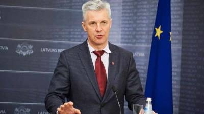 Артис Пабрикс - Латвия установит на границе с Белоруссией забор с колючей проволокой - news-front.info - Белоруссия - Литва - Словения - Латвия