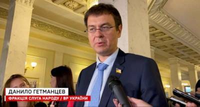 Даниил Гетманцев - Гетманцев признал, что «Слуги народа» не читают законы, которые принимают (ВИДЕО) - enovosty.com - Украина