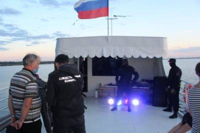 В Перми при силовой поддержке сотрудников Росгвардии выявлен нелегальный перевозчик, нарушающий требования безопасности жизни и здоровья потребителей - vkurse.net - Россия - Пермь - Пермский край