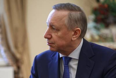 Александр Беглов - В Санкт-Петербурге продлили ограничительные меры из-за коронавируса - lenta.ru - Москва - Россия - Санкт-Петербург - Московская обл.