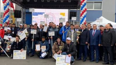 Два нижегородца вошли в десятку лучших водителей автобусов в России - vgoroden.ru - Россия